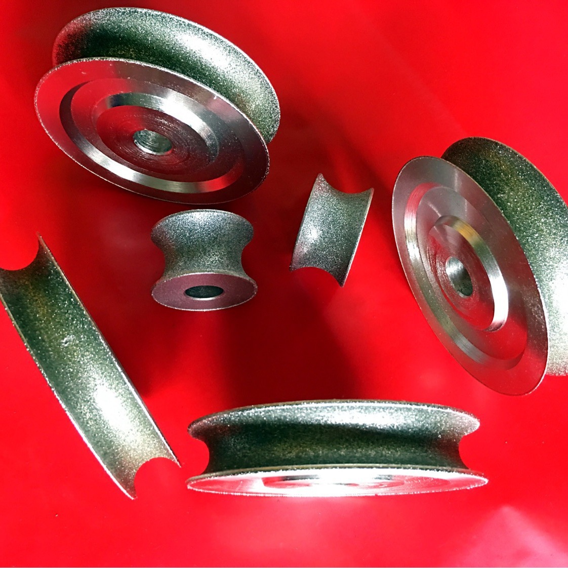  电镀五金 砂轮手镯成型 内圈磨外圈 磨圆珠小型打磨轮定型