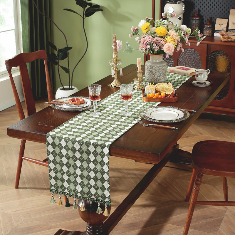 New Cross-border American Retro Tassel , Geometric Jacquard Fabric For Coffee Table And TV Cabinet, Ins-style Bed_voghion.com