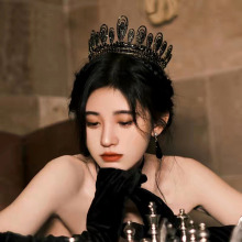 ����˴�ʹڹ�ɫ�͹Ōm͢�Y�����ڰl�������������ֱ�������^�