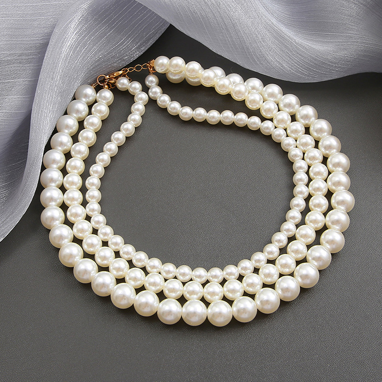 Elegant Geometric Artificial Pearl Beaded Women's Necklace display picture 3