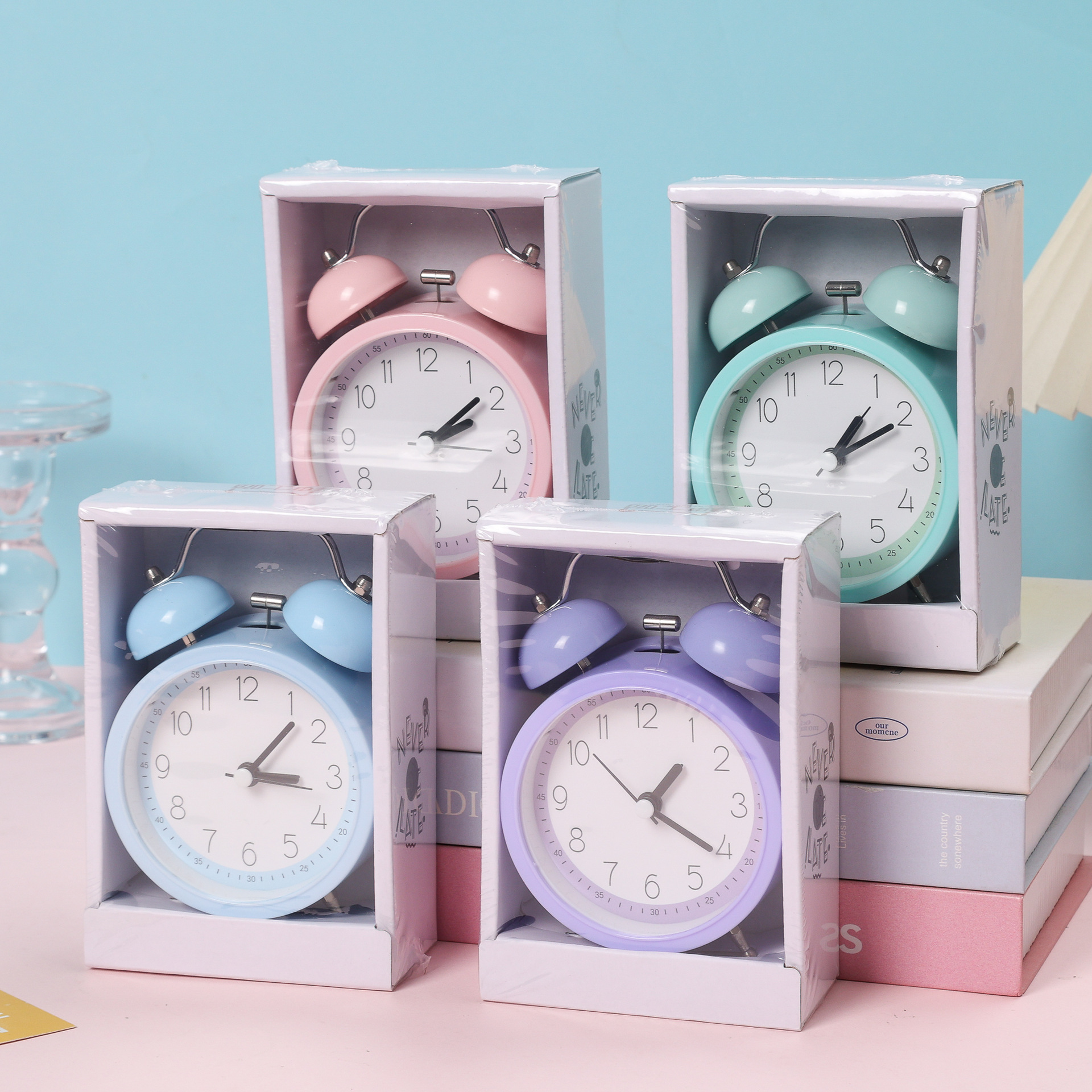 Despertador retro ruidoso con luz nocturna para dormitorio, reloj decorativo silencioso, regalo creativo para estudiantes
