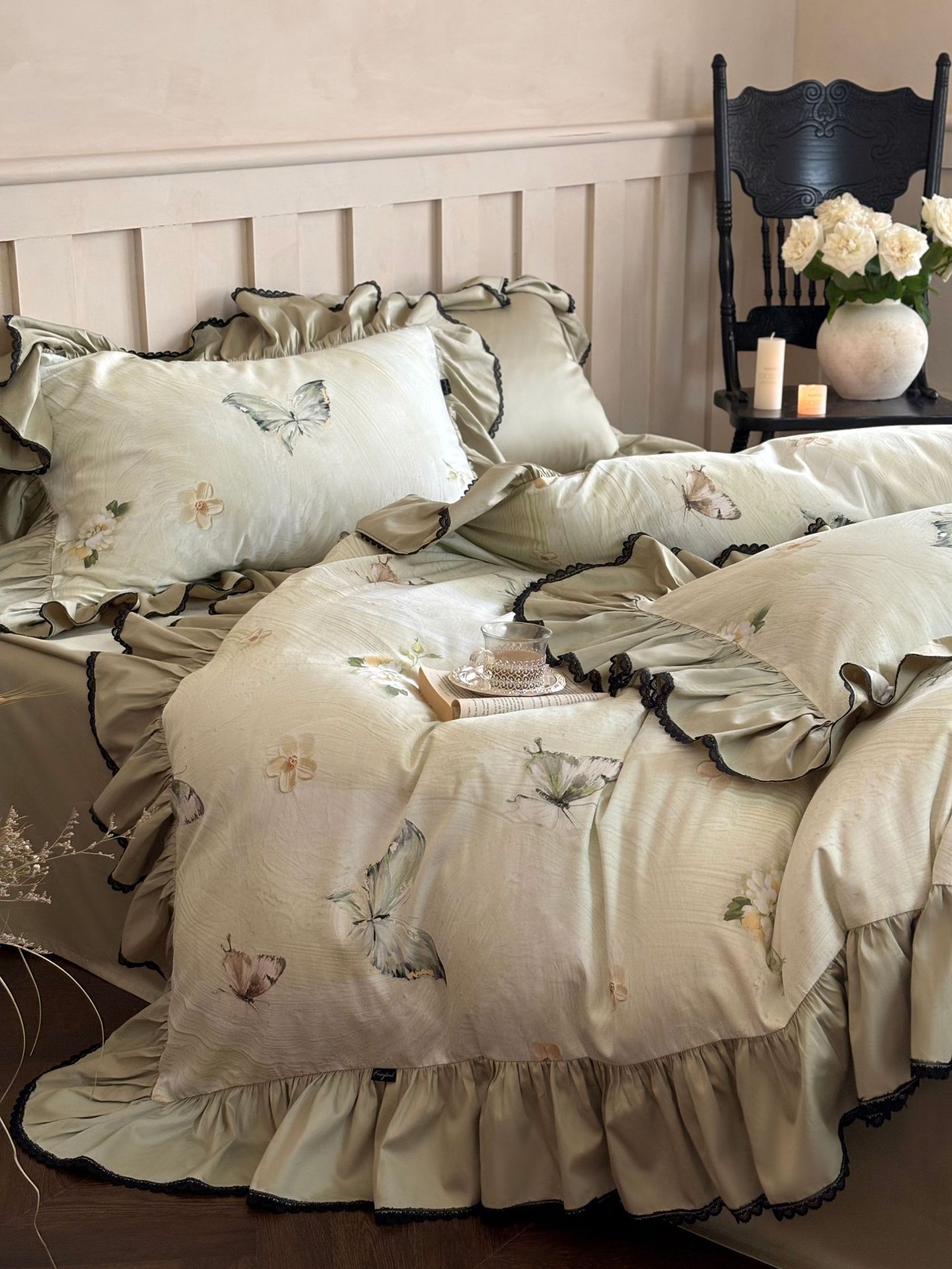 Nordisk vintage boho påslakanset i ren bomull med spets_voghion.com