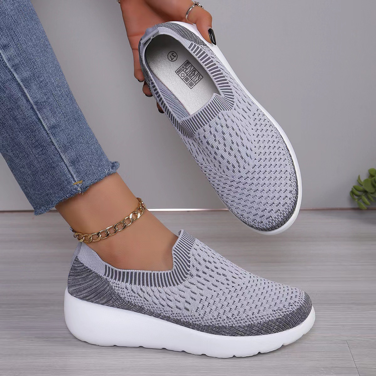 Unisex Sports Solid Color Round Toe Flats display picture 16