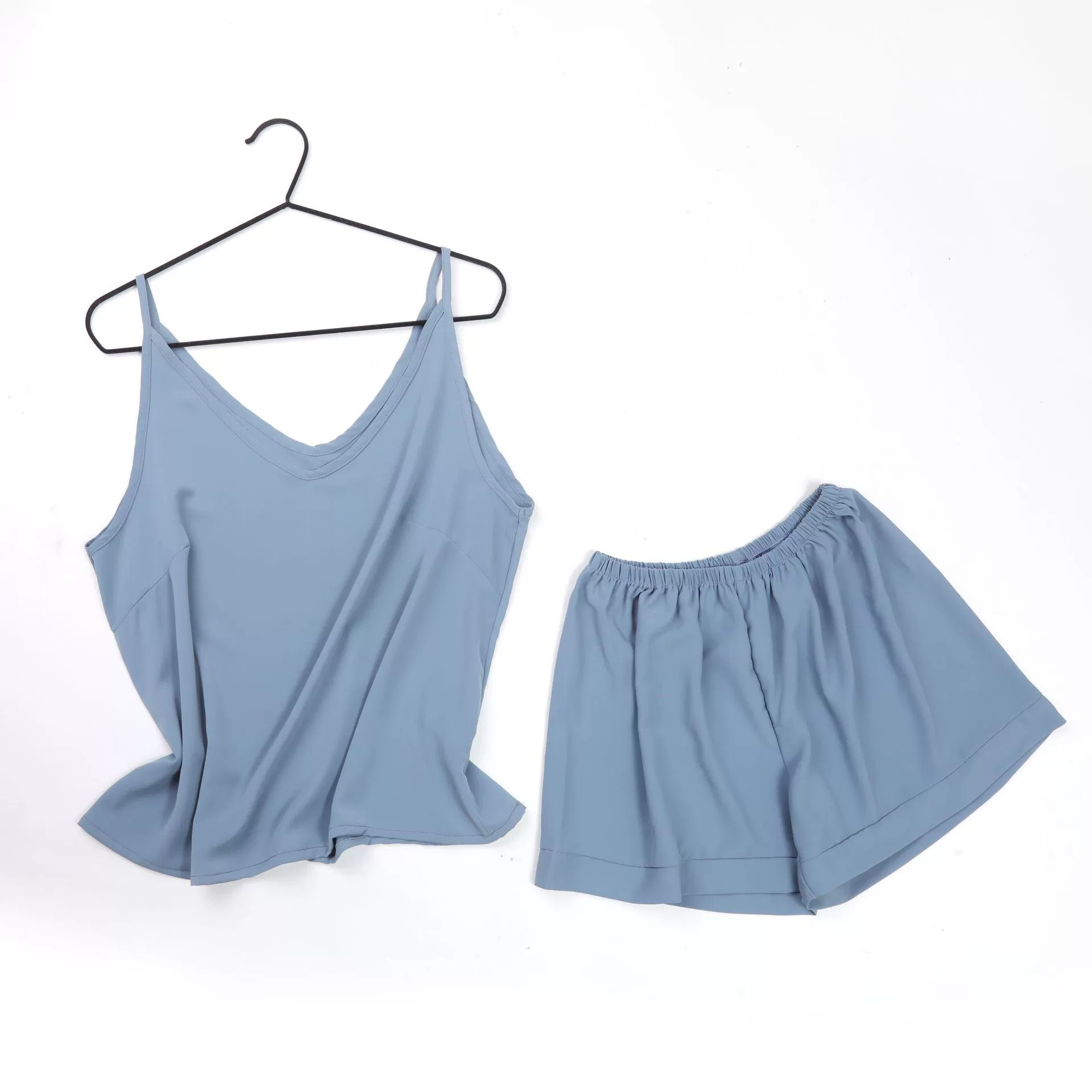 Летний пижамный комплект для женщин,camisole с V-воротом и шортами, подкладка чашек, свободный комфортный крой