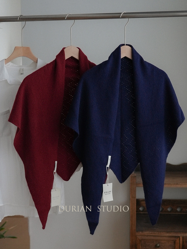 纯羊毛100%wool高品质秋冬围巾加大披肩女外搭两用纯色大三角巾