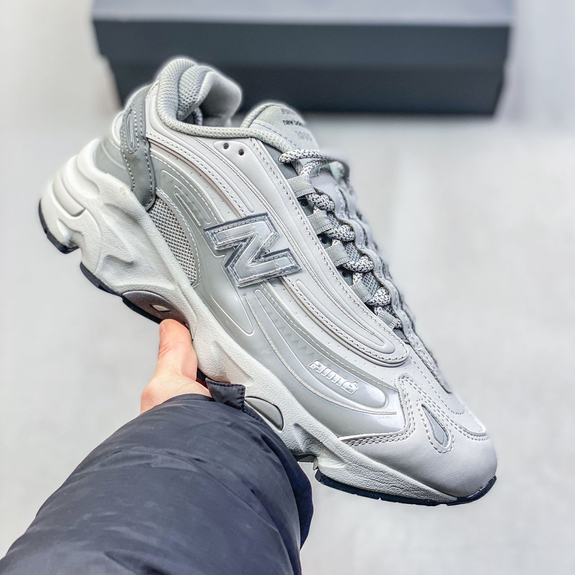 Zapatos de correr retro de alta calidad NB1000 marca conjunta de cuero de malla de suela gruesa zapatos deportivos para hombres y mujeres zapatos de viaje casuales