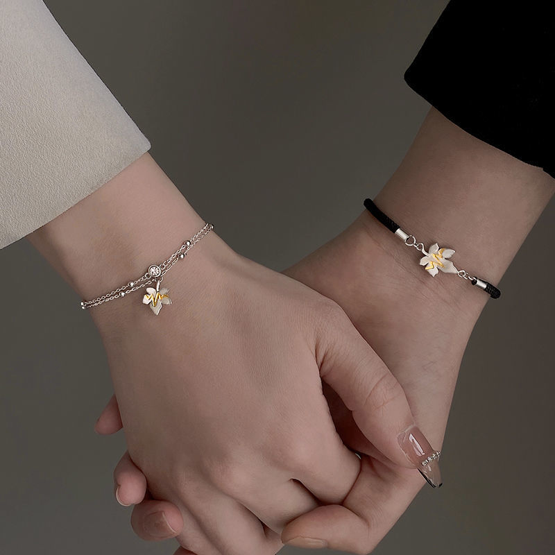 Pulsera hoja de arce para parejas joya elegante san valentín_voghion.com