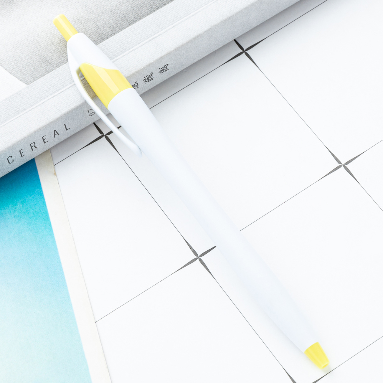 Bolígrafo de plástico multicolor con bolígrafo imprimible logo esmerilado calabaza javelina bolígrafo de publicidad barra delgada bolígrafo de promoción de regalo