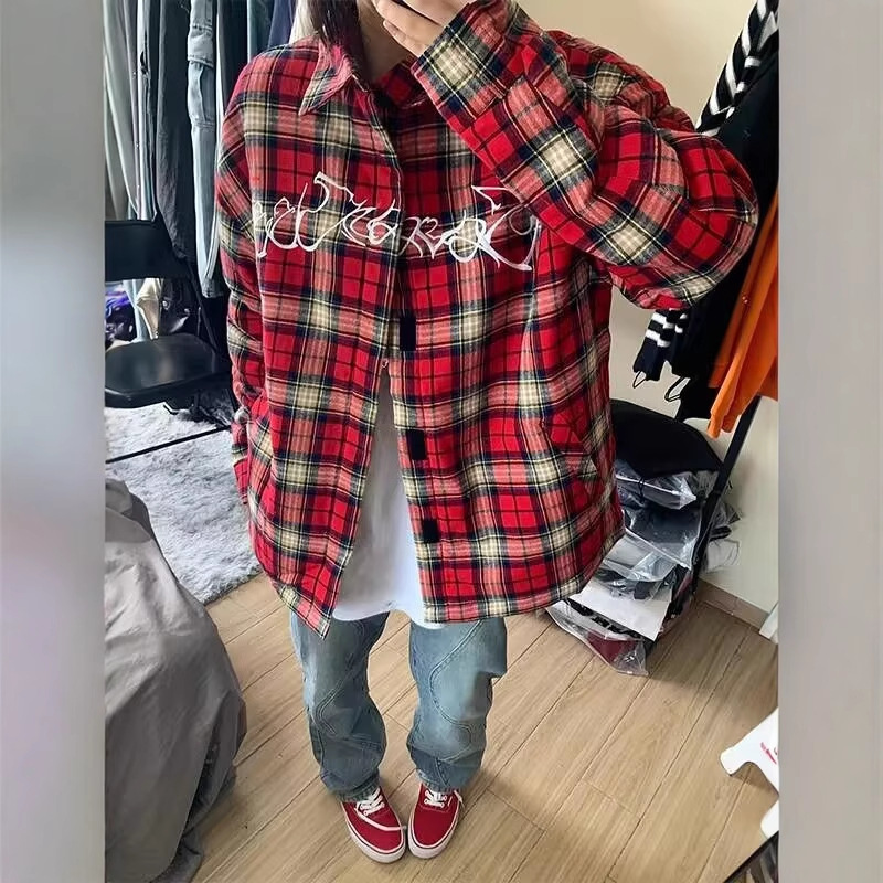 아메리칸 레트로 버건디 체크 무늬 셔츠 남성용 긴팔 재킷 힙합 웨스턴 코스트 자수 셔츠 봄