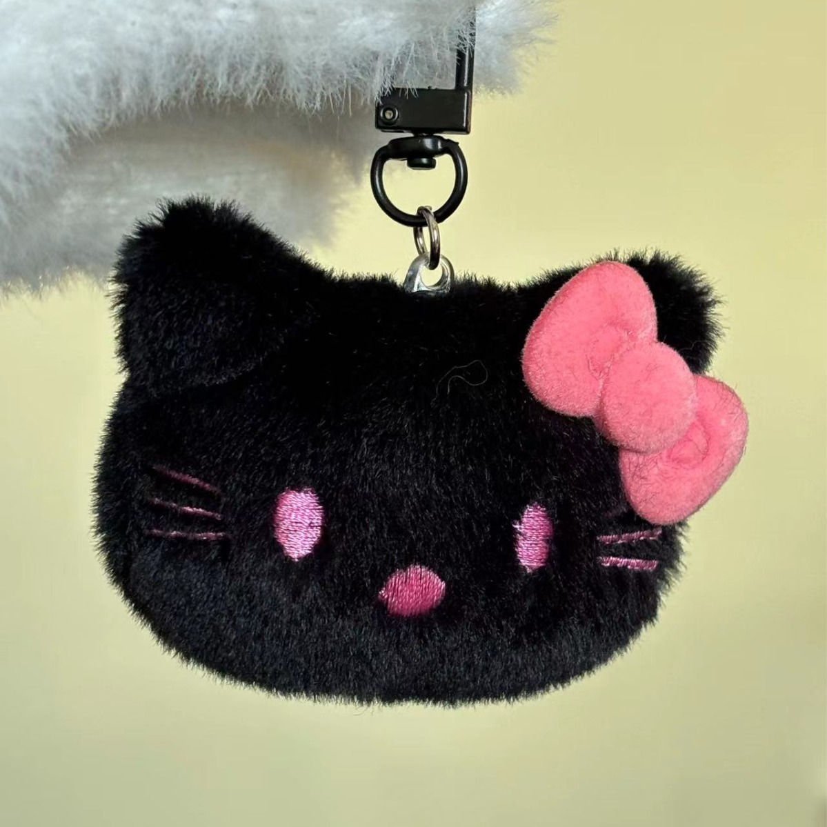 hellokitty黑皮挂件hallo夏威夷包包书包钥匙扣挂饰系列情侣礼物-阿里巴巴