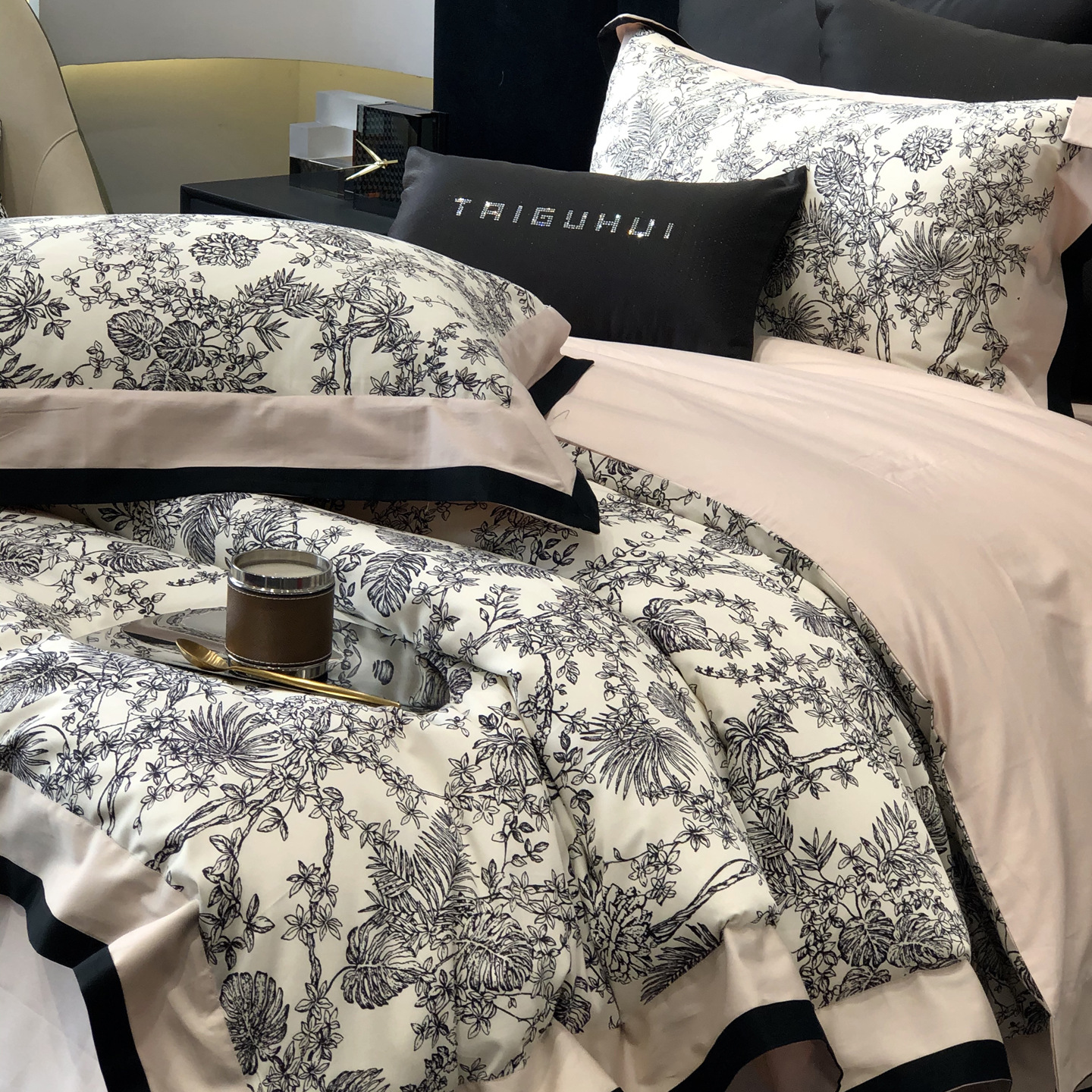 Nordic French Vintage Boho Luxurious High-end Long-staple Cotton Four-piece Set, Pure Cotton, Suitable For All Seasons, French Vintage Style Bed_voghion.com