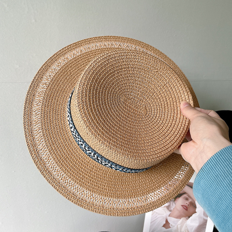 Women's Sweet Geometric Flat Eaves Straw Hat display picture 12