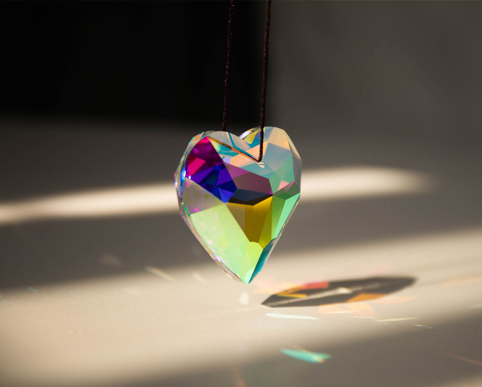 pendant Home Textiles & Decor Type Simple Style Classic Style Heart Shape Colorful Artificial Crystal Rope Pendant Suncatcher