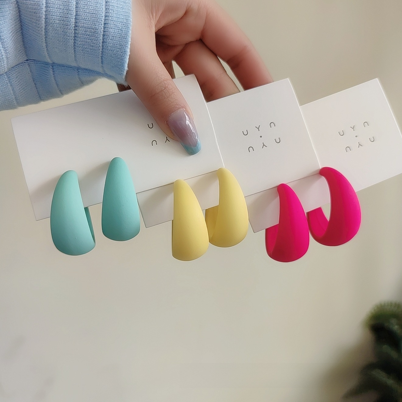 Fresh mint universal earrings