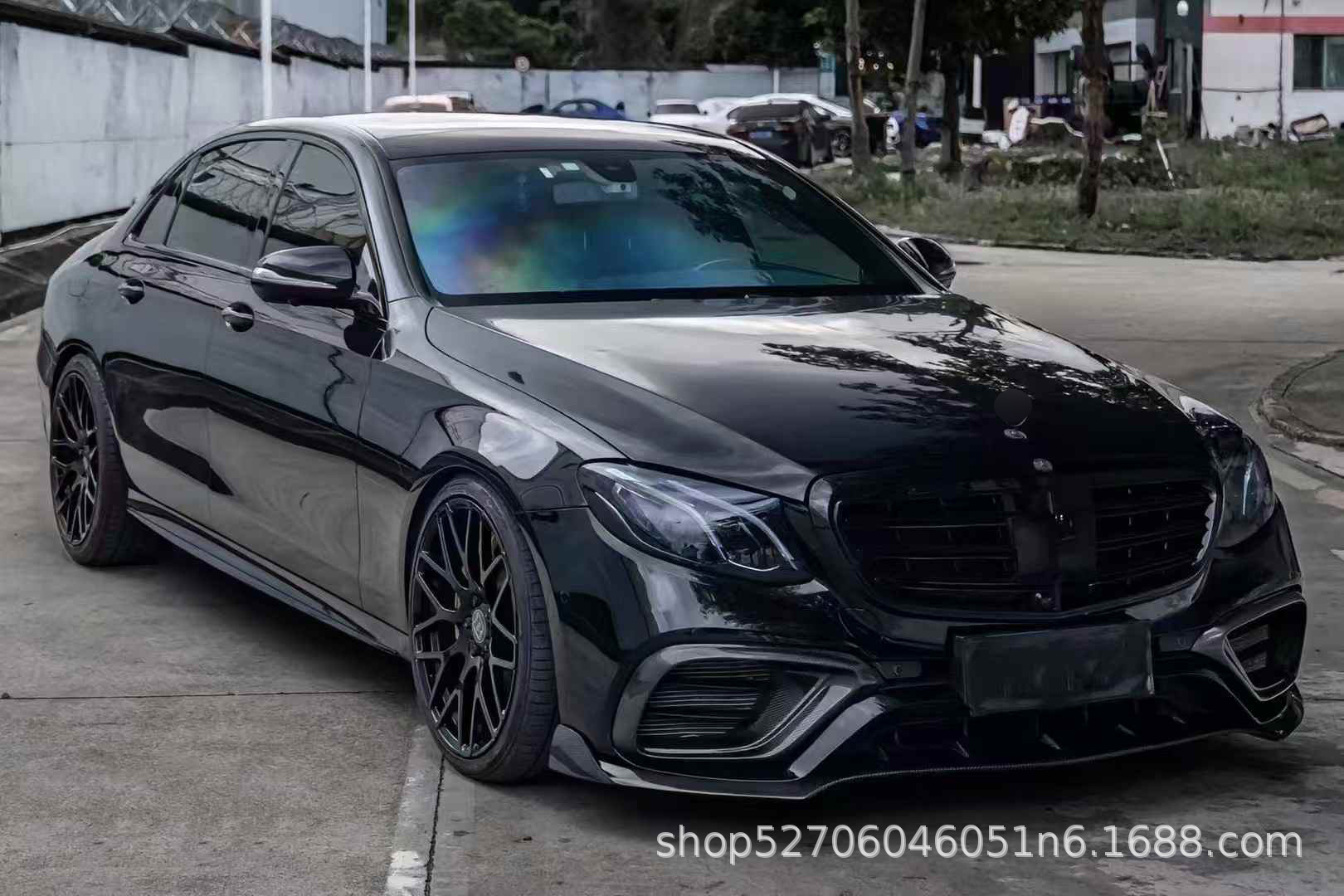 Suitable for 16-20 Mercedes-Benz E-Class W213 Early Model Standard Modification Standard E63Amg Front Bumper Grille Surround
