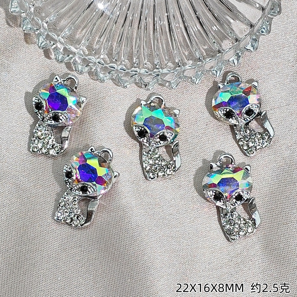 Exquisitos accesorios de joyería colgante de diamante de alta protección ultravioleta al por mayor collar DIY artesanal colgante de materiales de ropa de pulsera