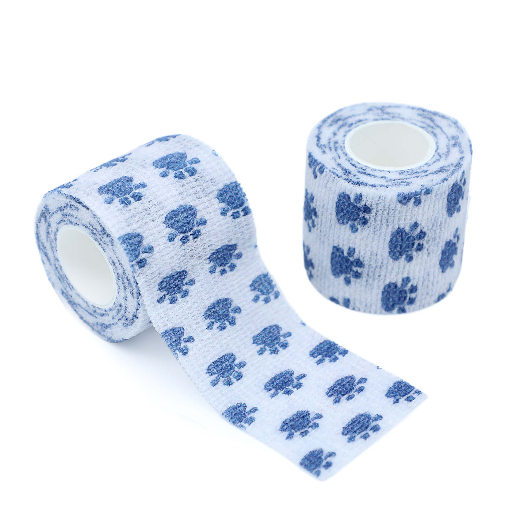 Huellas de la zapata blanca y azul