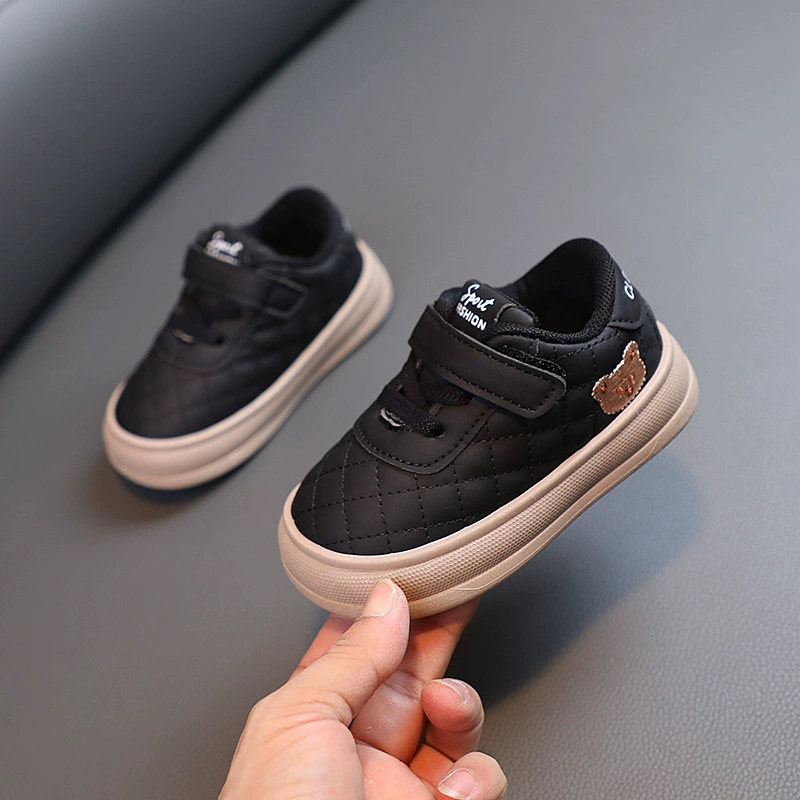 Children's sports shoes for boys, footwear, cartoon sneakers for leather shoes, 2023, with little bears