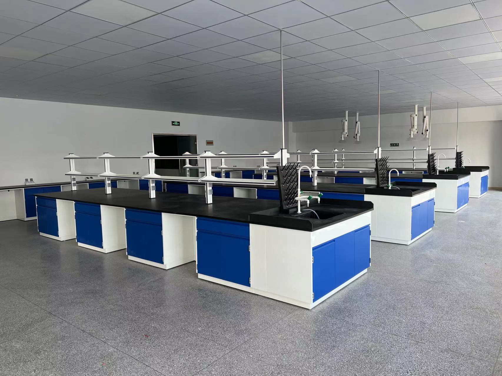 ���ҹ�Ӧȫ��������̨��ʵ��̨���ƻ�ѧʵ�������