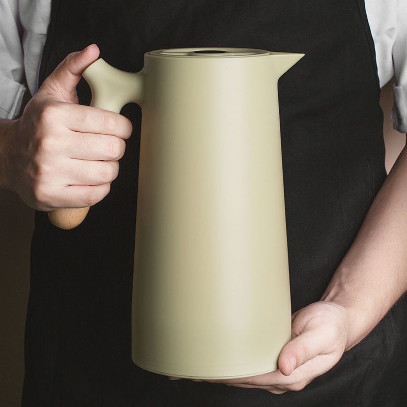 Thermal kettle household thermal kettle hot water bottle tea bottle cup large capacity portable student dormitory teapot small