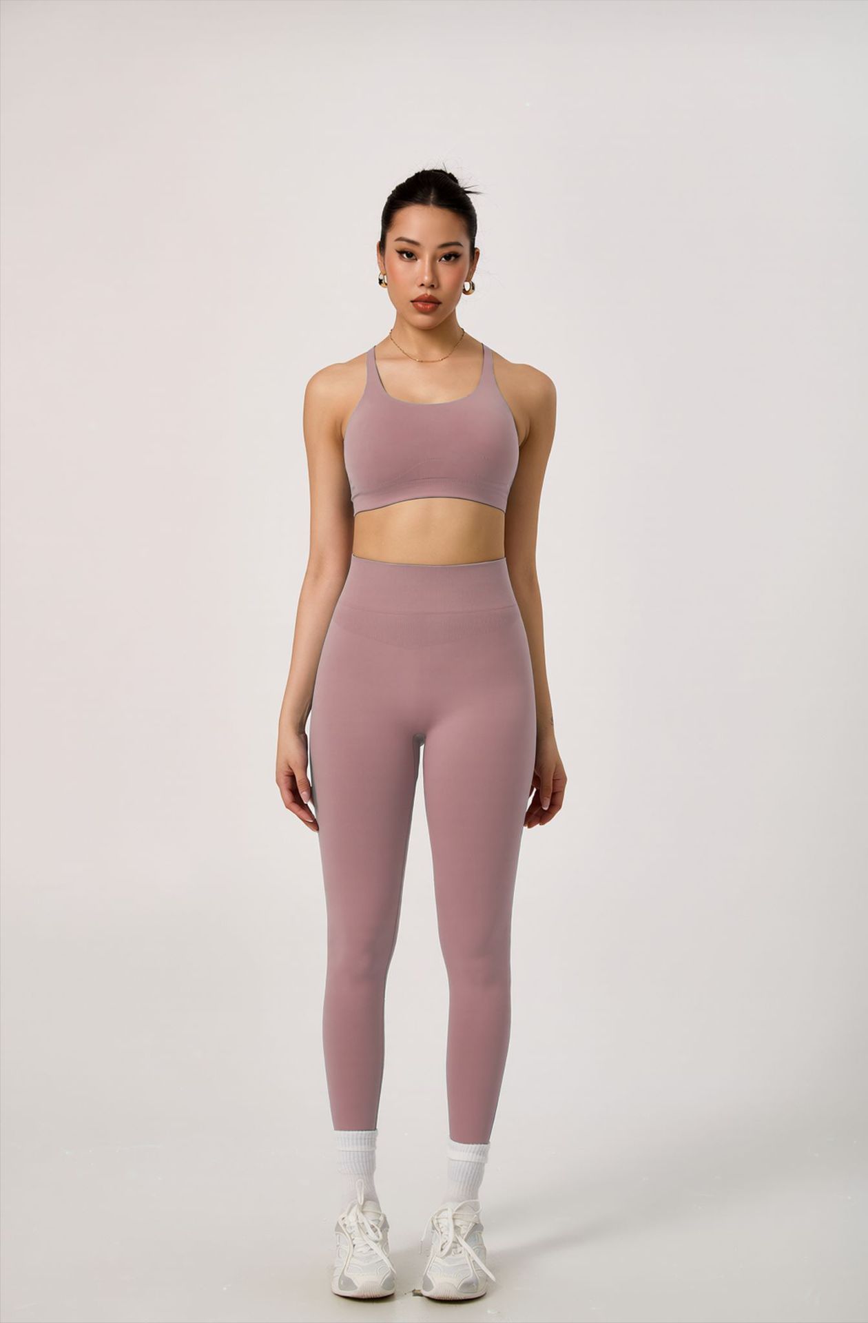 Ropa interior deportiva sin costura transfronteriza en Europa y los Estados unidos, sujetador de espalda, cintura y pantalones de cadera, ropa de fitness al aire libre, traje de yoga