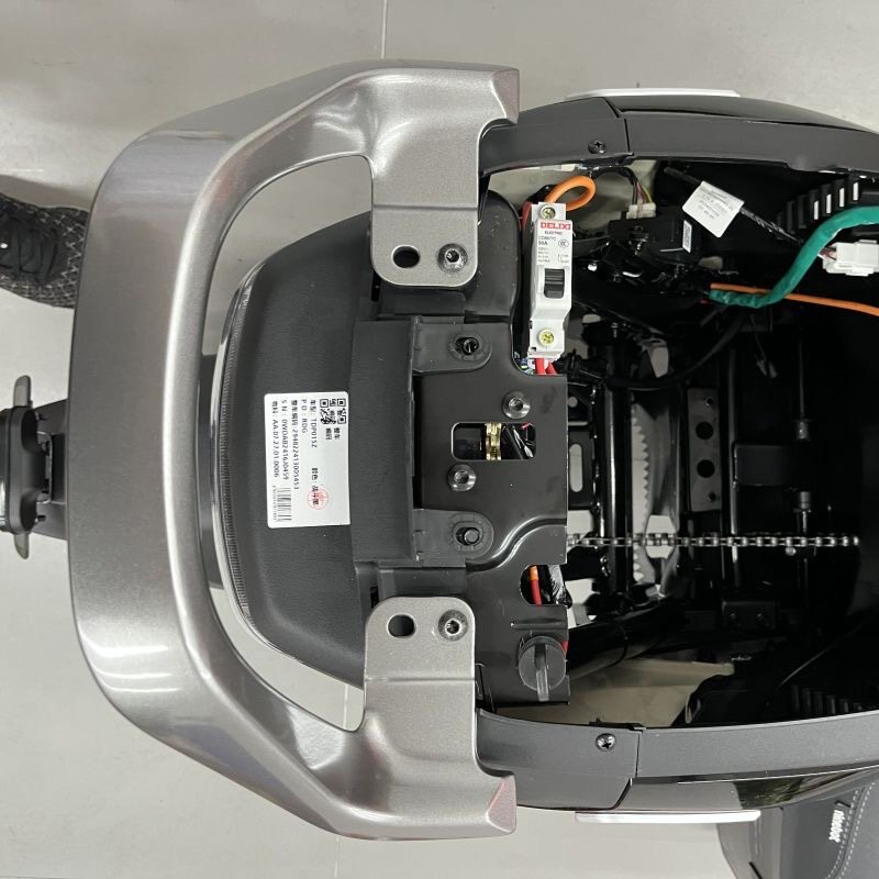 Suitable for the Rear Backrest Armrest of the No. 9 Electric Scooter Nzmixfzmzmix Short Tail Seat F2Zf90Mmax2 Rear Armrest