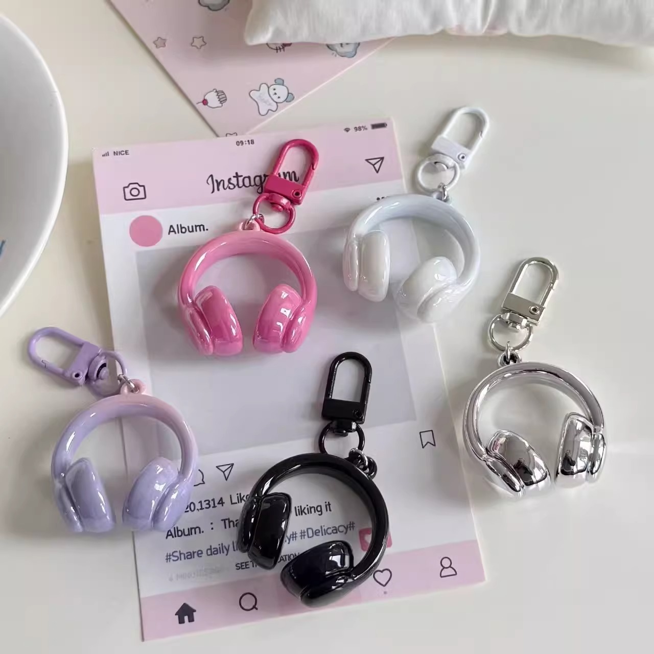 Macaron Color Simulated Headphone Pendant, Cool Stylish, Compact DIY Mobile Phone Chain Necklace, Bag Decoration Pendant