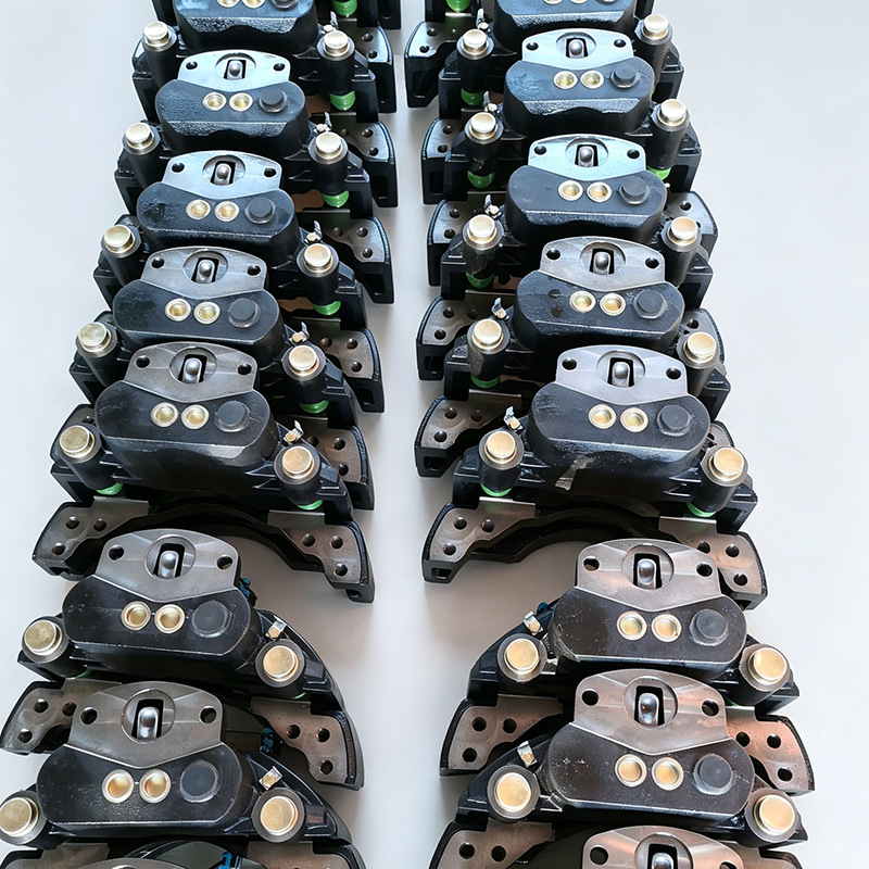 Manufacturer supplies pneumatic disc brake assemblies, auto parts, and produces pneumatic disc brake assemblies in bulk