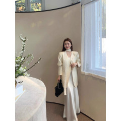 W2F高级感缎面小西装外套女2025春秋季新款小个子西服名媛设计感