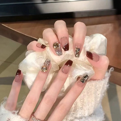 小紅書高級感美甲法式紅色輕奢風穿戴甲香檳閃鑽爆閃閃粉甲片批發