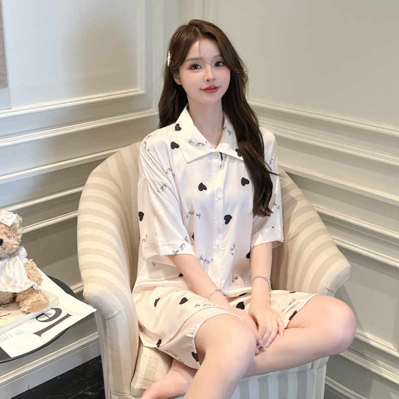 국경 간 파자마 여성의 여름 아이스 실크 셔츠 짧은 치마 반바지 2 피스 세트 달콤한 순수한 욕망 스타일 홈 옷을 착용 할 수 있습니다