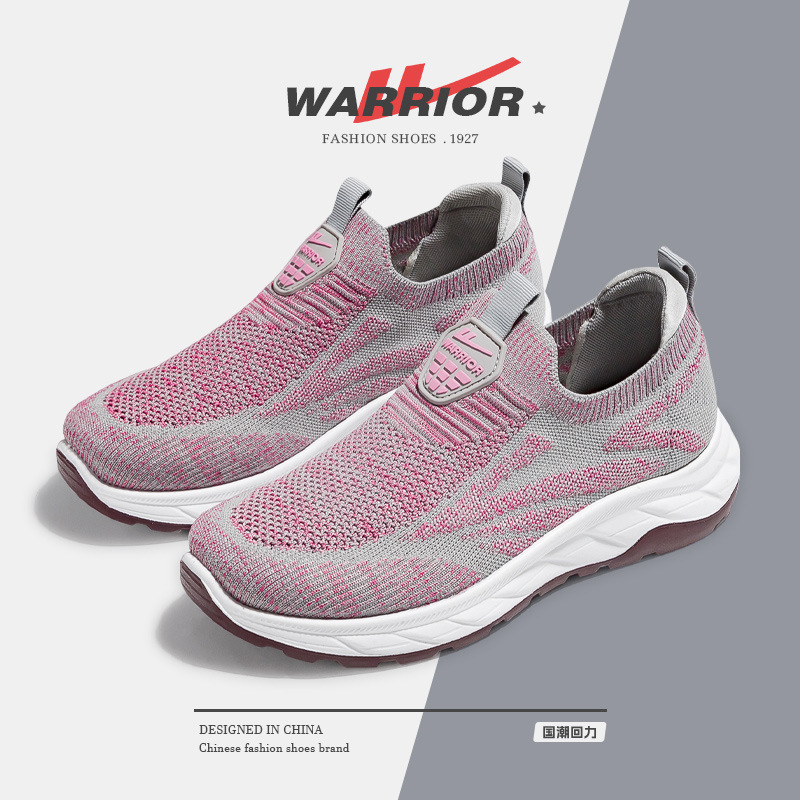 New Summer Products, Slip-On Mom's Shoes, Non-Slip Soft-Soled Walking Shoes, Casual Breathable Shoes for the Elderly, Lightweight Sports Shoes