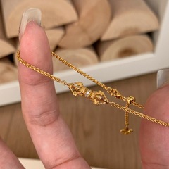 軽豪華高級感金刚杵ブレスレットはジルコンの洗練された個性的なデザインをはめ込んでいます。