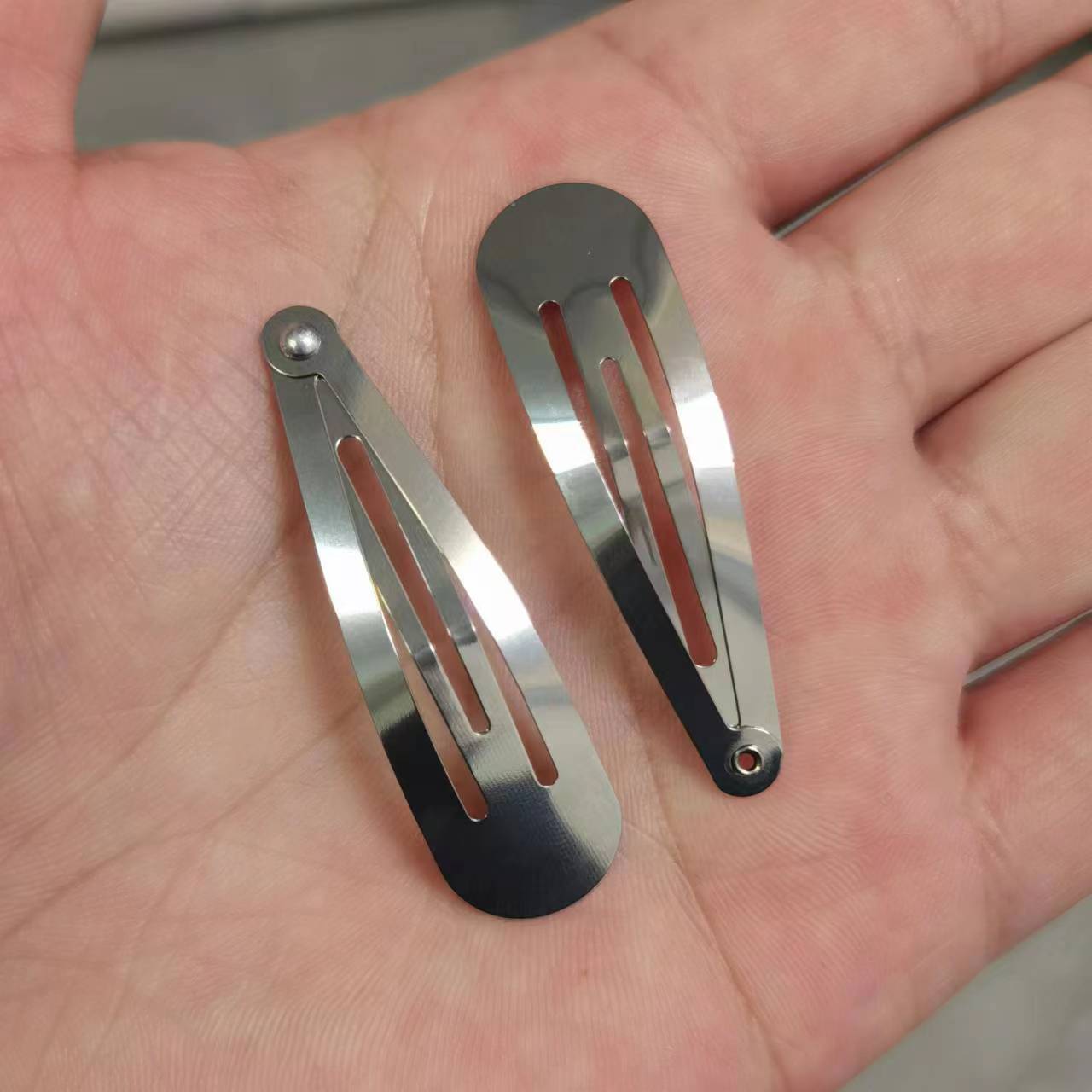 Simple Style Style Women's Simple Style Solid Color Metal Plating Hair Clip