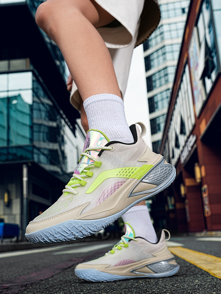Zapatos de baloncesto de primavera 2025 nuevos zapatos de baja altura estudiantes corriendo antideslizante desgaste zapatos de callejera para hombre