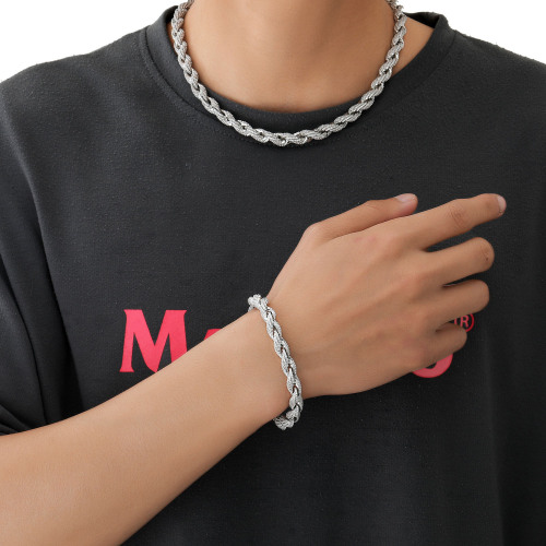 Eurasian Cross-Border Hip-Hop Necklace for Men, Full CZ 8mm twisted chain, twisted chain Hip-Hop necklace for men, cool accessory