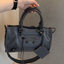 ���Ŀ���ᔙC܇��26�¿���S���ñ��ѼyСţƤ������б������Ҹ��