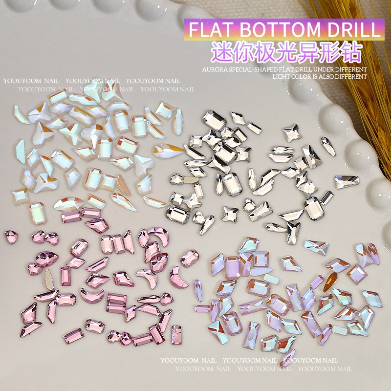small glass diamond for manicure