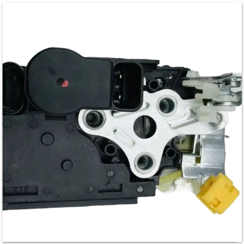 7121008032 7122008012 for Ssangyong Rest door lock machine lock actuator central lock factory
