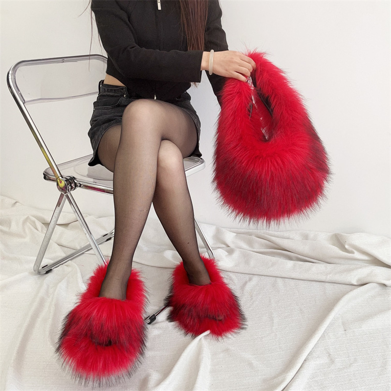 Foreign trade new European and American portable vest hand bag slippers set imitation raccoon fur fur plush shell bag Foreign trade new European and American portable vest hand bag slippers set imitation raccoon fur fur plush shell bag