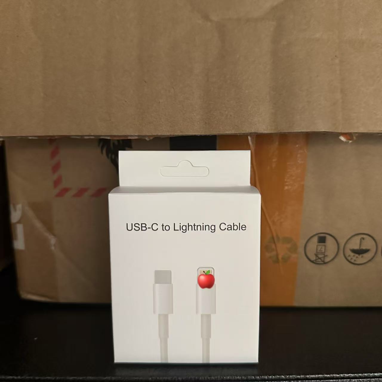 PD20w fast charge 1 meter line (Apple 8-14)