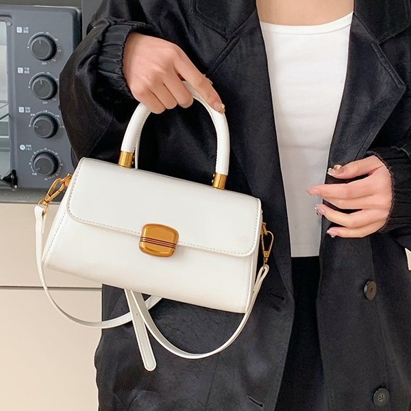 包邮2025春夏简约新款手提小方包复古油蜡皮黑白色单肩斜挎包包女