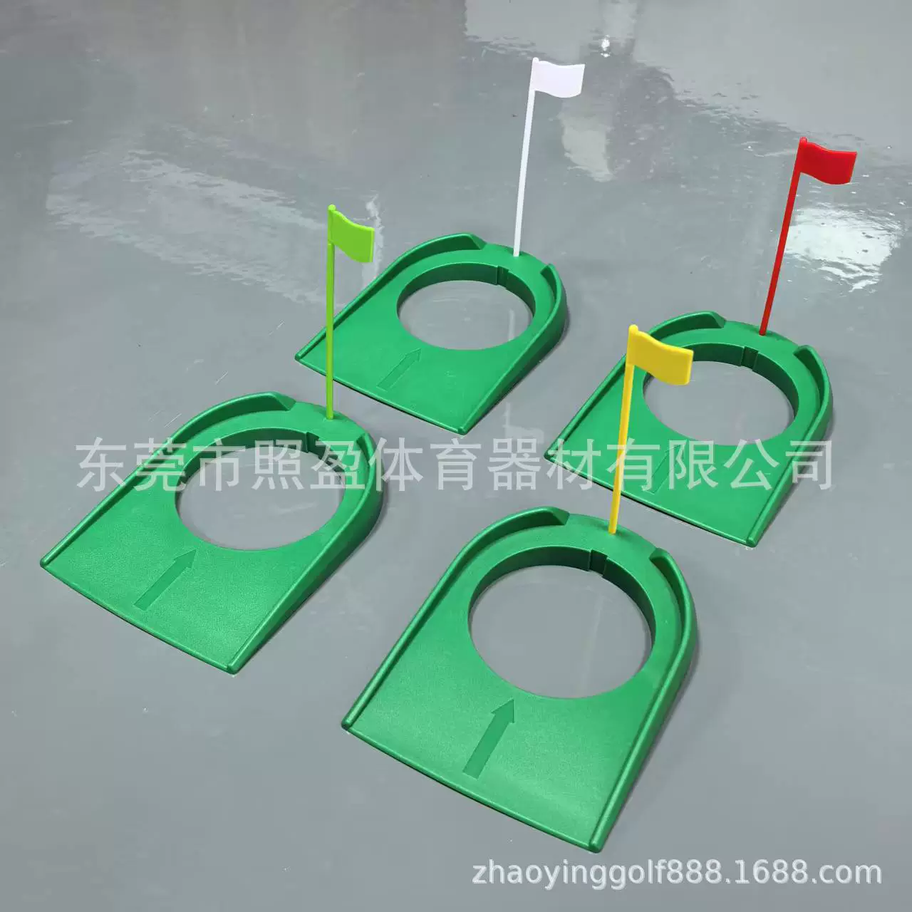 Диск для тренировки паттинга на гольф-поле, для использования в помещении и на улице, с флагом для тренировки паттинга.