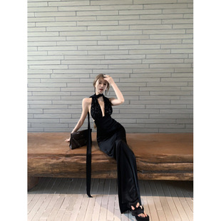 �����_ ��֮ҹ ��ɫ��Ƭ�첱����Ů�OӋ���Ը�v�I¶����������