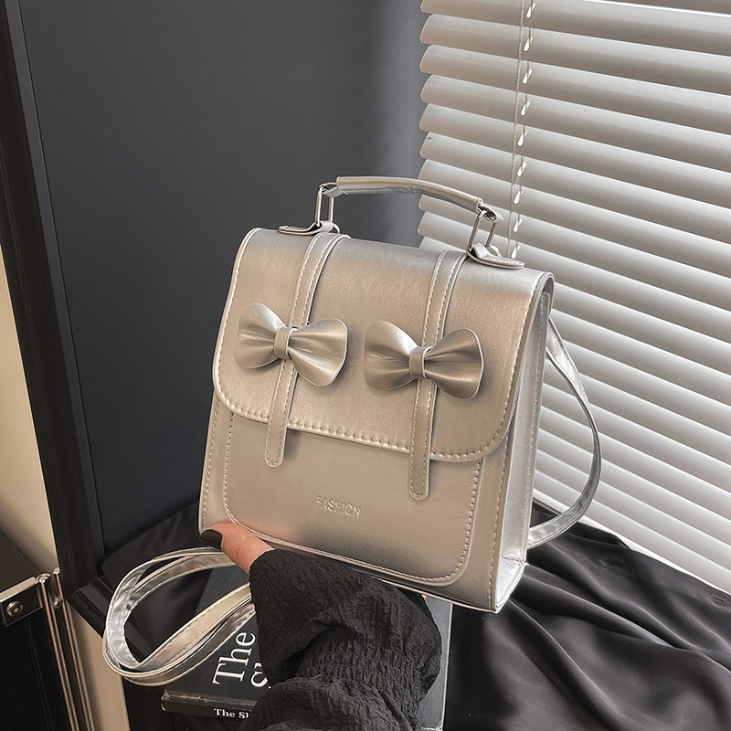 Silver no pendant