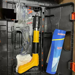 厂家批发吊顶神器可调挡吊顶工具固定器强劲消音迷你射钉枪外贸