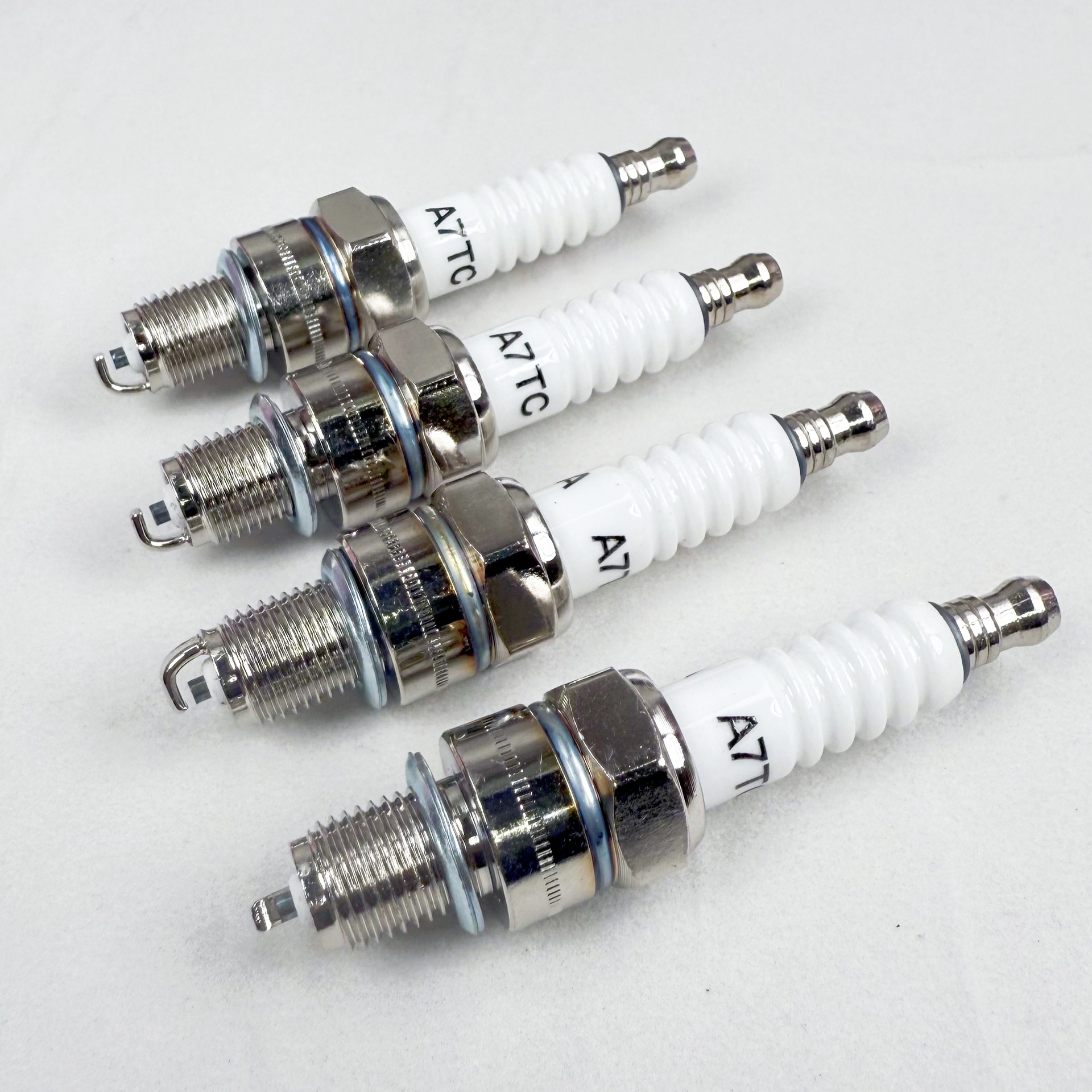 A7TC オートバイスパークプラグ 70 タイプ電子爆竹マシン HH/C7HSA