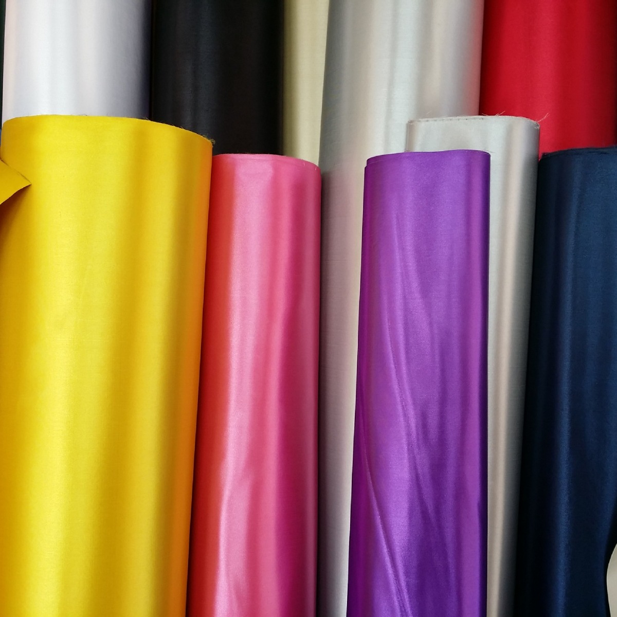 供应现货丝光革  色丁发泡箱包布防水弹力布轻便哑光