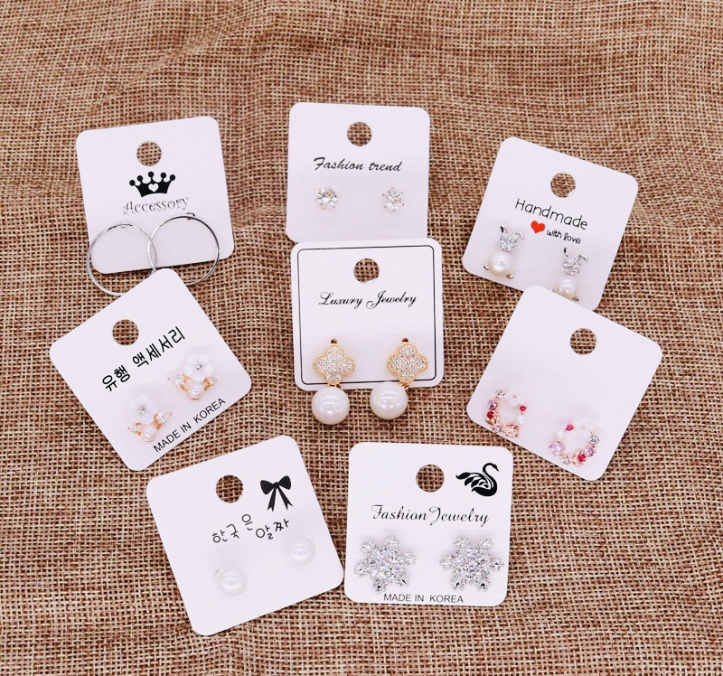 定 制牛皮纸4*4cm耳钉包装卡片饰品展示卡纸 DIY配件材料现货批发