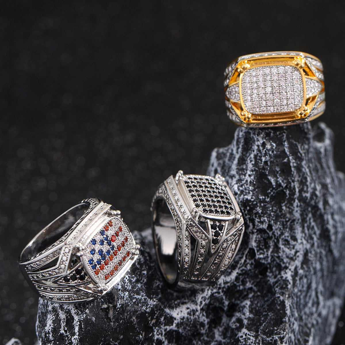 Hip hop domineering micro inlaid plated color separation business OL simulation diamond ring trendy men's jewelry_voghion.com